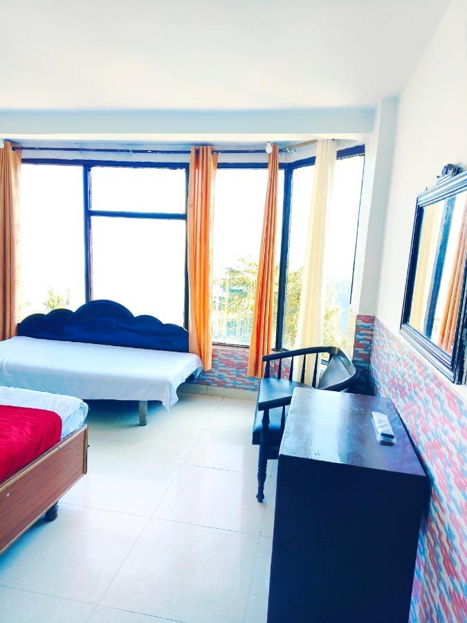 Hotel Holiday Dalhousie - Near Ghandhi Chowk Mall Road Екстериор снимка